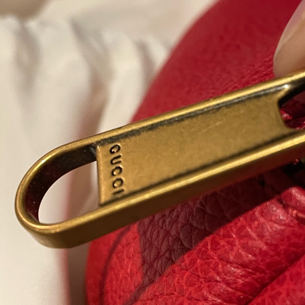 Gucci Leather Logo Print Waist Belt Bag in Hibiscus🌺 Red Authenticity Guaranteed - Picture 9 of 9